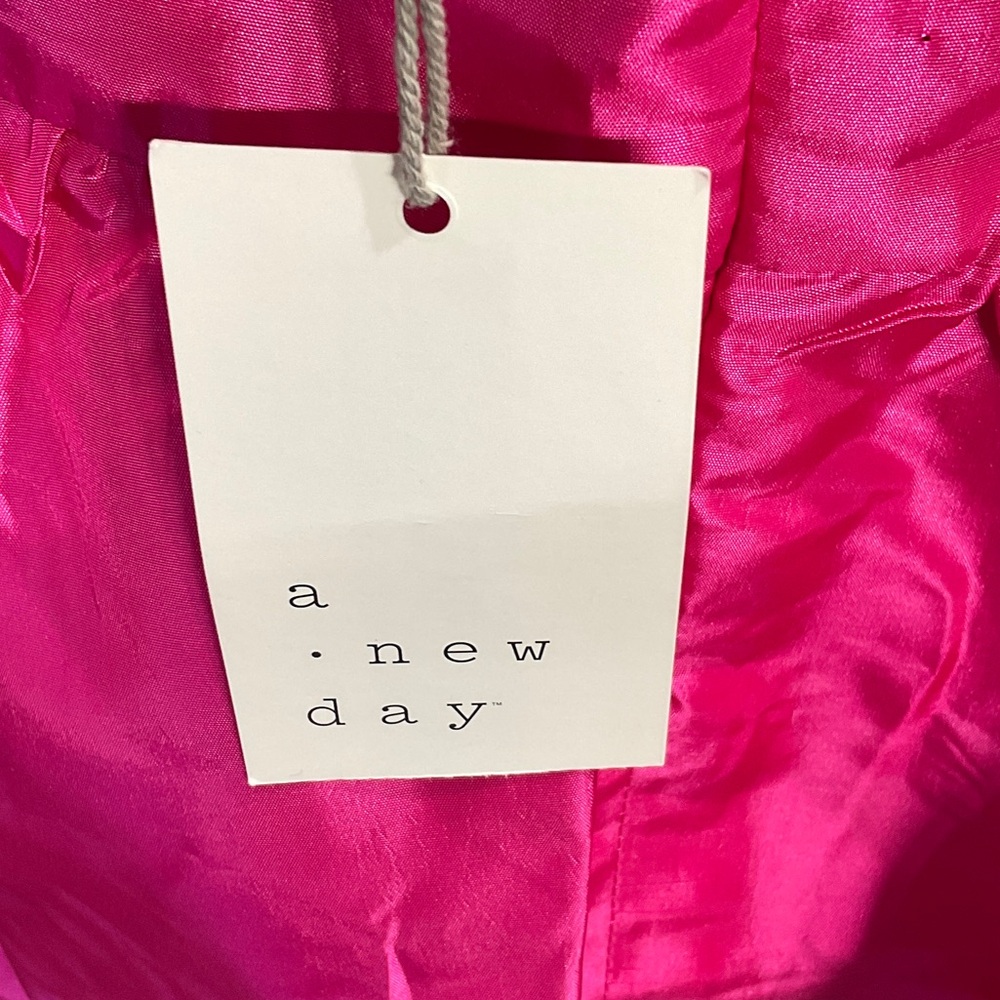Elegant Pink Satin Ruffle Layered Party Top (R) - Picture 5 of 7